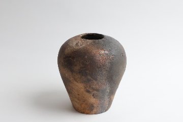 小峠貴美子　焼き締め花入れの画像