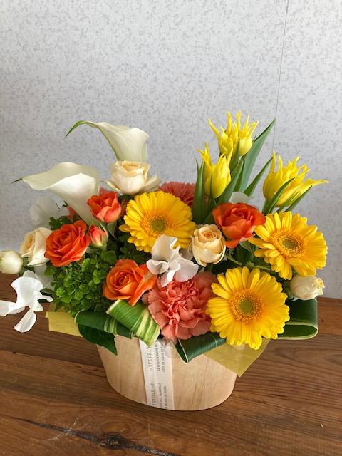 お祝いアレンジメントの画像