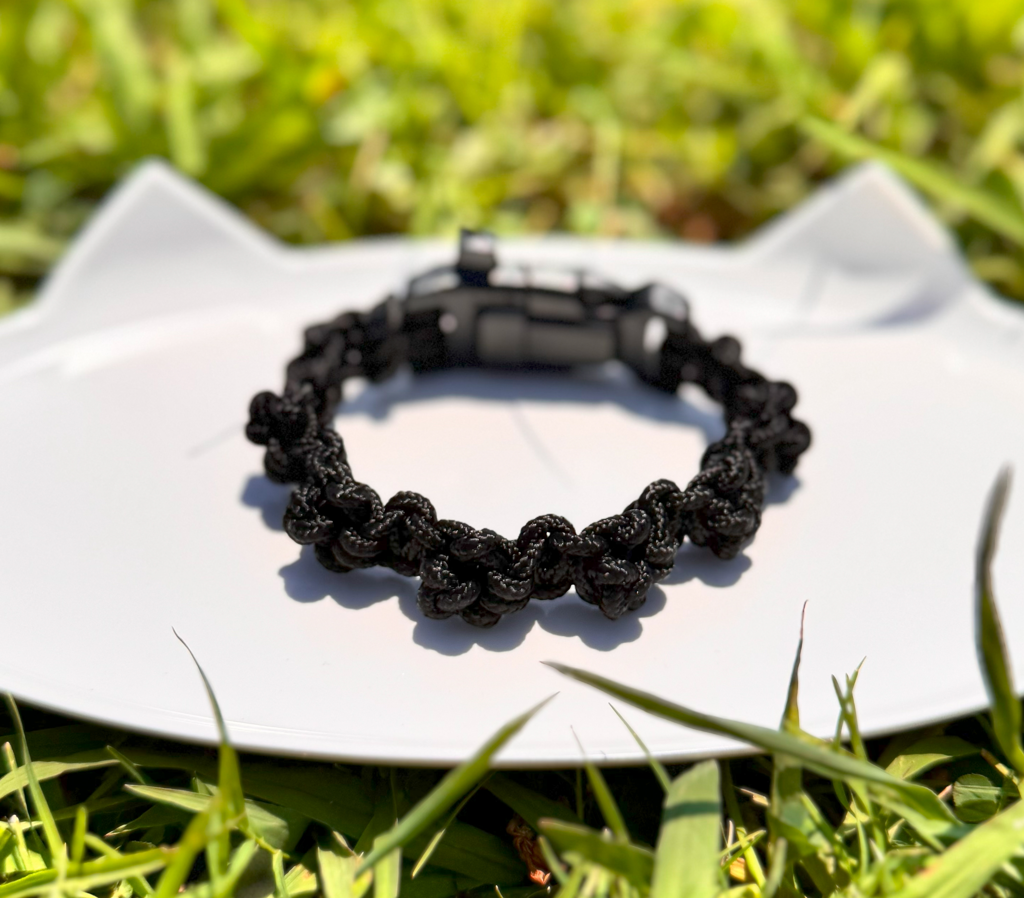 【肉球の防災ブレスレット】③黒×黒の画像