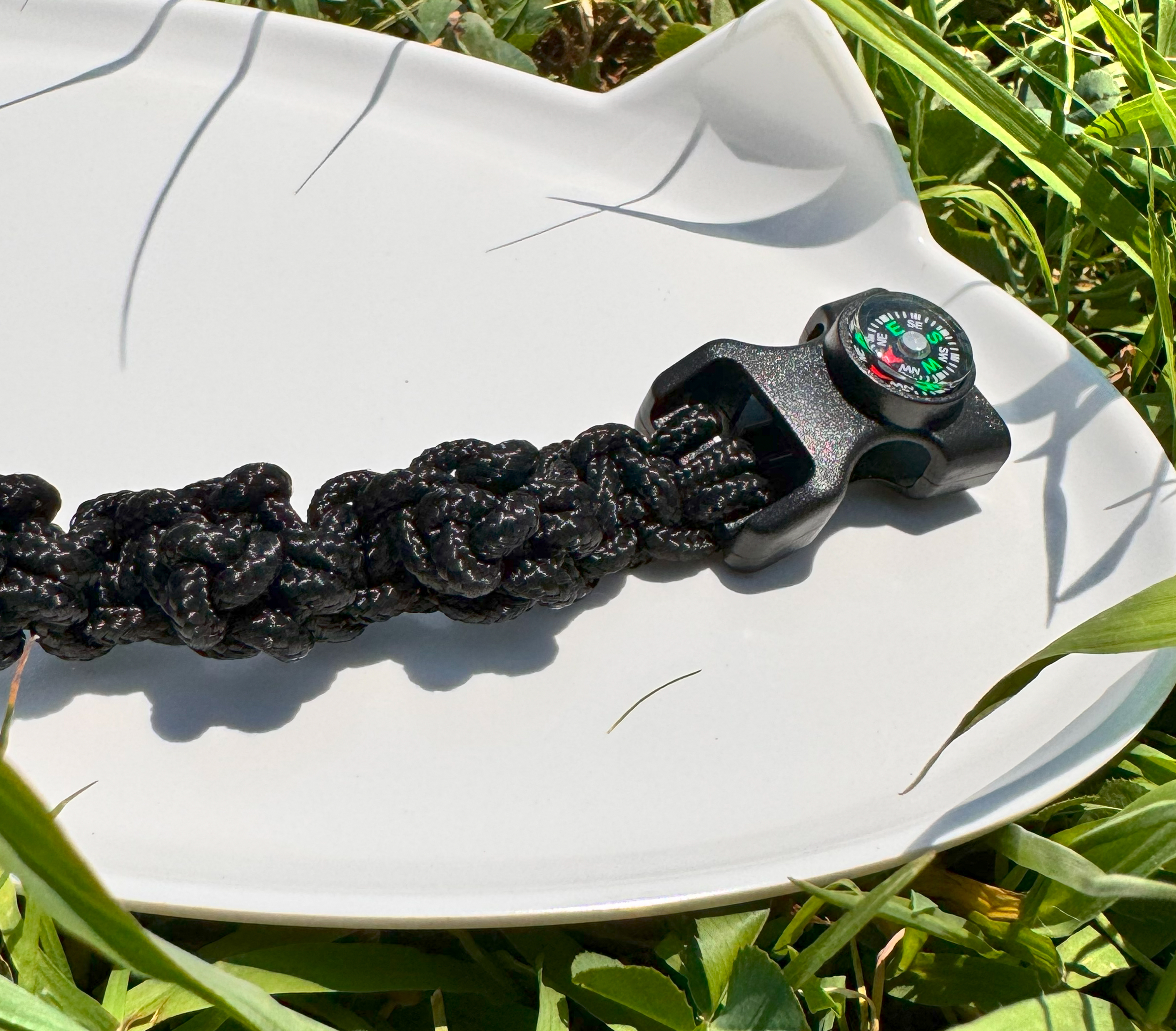 【肉球の防災ブレスレット】③黒×黒の画像