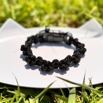 【肉球の防災ブレスレット】③黒×黒の画像