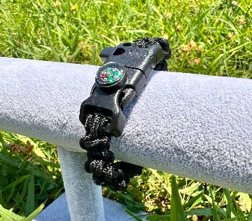 【肉球の防災ブレスレット】③黒×黒の画像