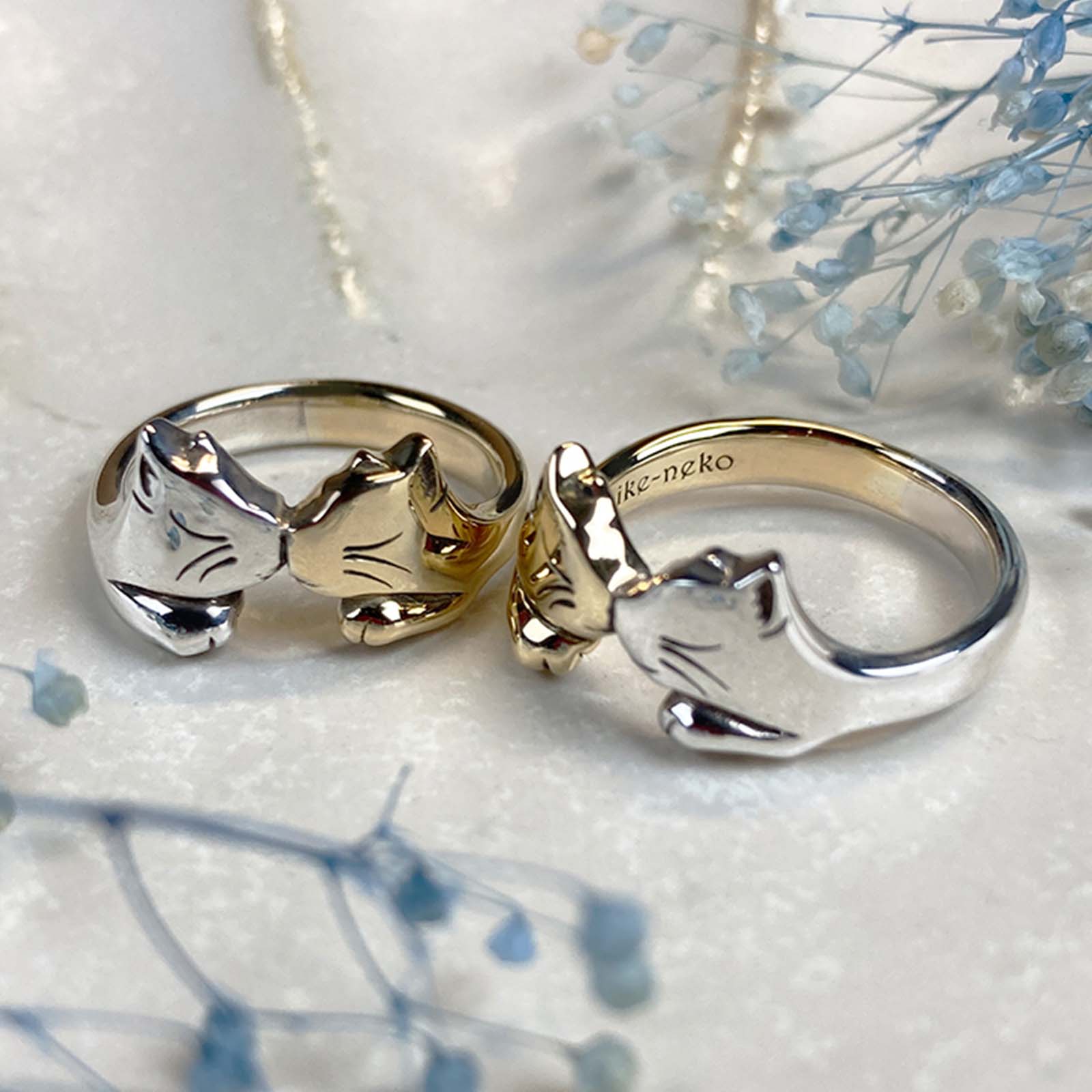 鼻でKISSする猫リング｜指先で触れる距離のシルバーアクセサリー（silver925）の画像