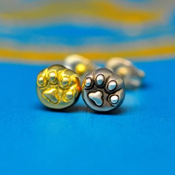 肉球凸ピアス（小）（中）の画像