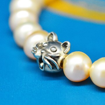 ブレスレット専用、猫顔パーツの画像
