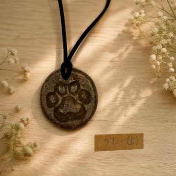 縄文土器レプリカペンダントの画像