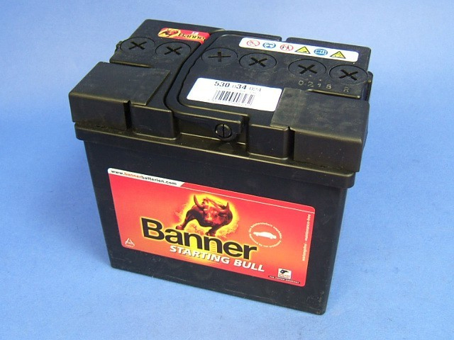  バッテリー、バナー 製、12V 30ah、185L x 125W x 165H (mm)、ケーターハムの画像