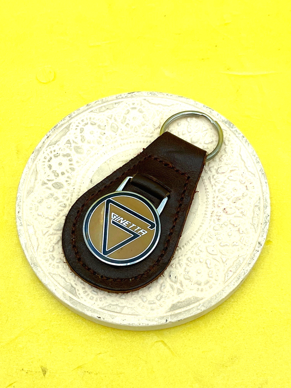 キーホルダー・GINETTA・ブラウンの画像