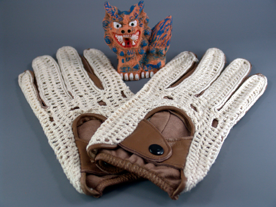 String_Back・メッシュ・ドライビング・グローブの画像