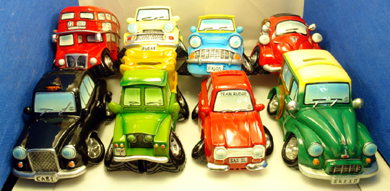  英国車・貯金箱 の画像