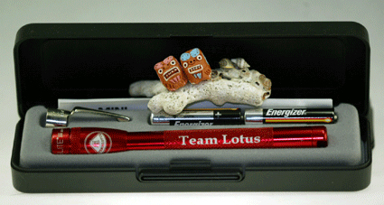 マグライト・ソリテール・チームロータス・赤の画像