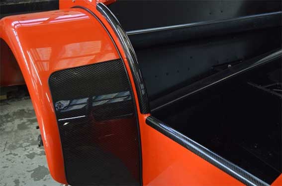 プロテクター、リアウィング、左右セット、カーボン、1996年⇔09年まで (左右-非対称形状)の画像