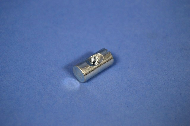 ドゥエルナット、M6 x 1.0P 20mm、クイックリリースヘッドライトブラケットの画像