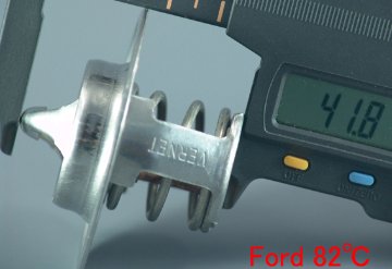 サーモスタット Ford・LotusT/C・BD系・Zetec　82℃画像