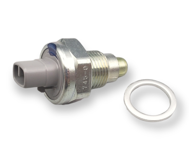 リバースランプスイッチ、ロータス エクシージ V6、エヴォーラ、エヴォーラ 400、3イレブンの画像