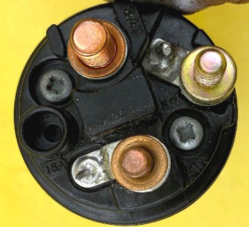 スターターソレノイド　12V　2穴マウントの画像