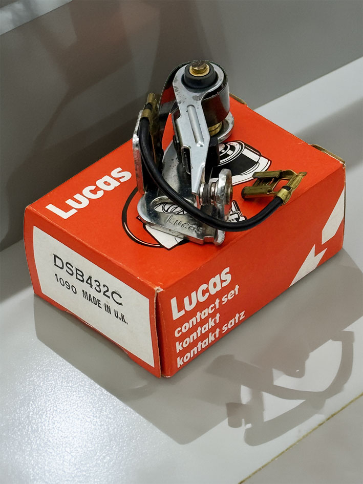 コンタクトポイントセット、Bosch 製 ディストリビューター、の画像