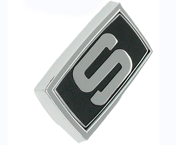 エラン+2・S"・バッジの画像