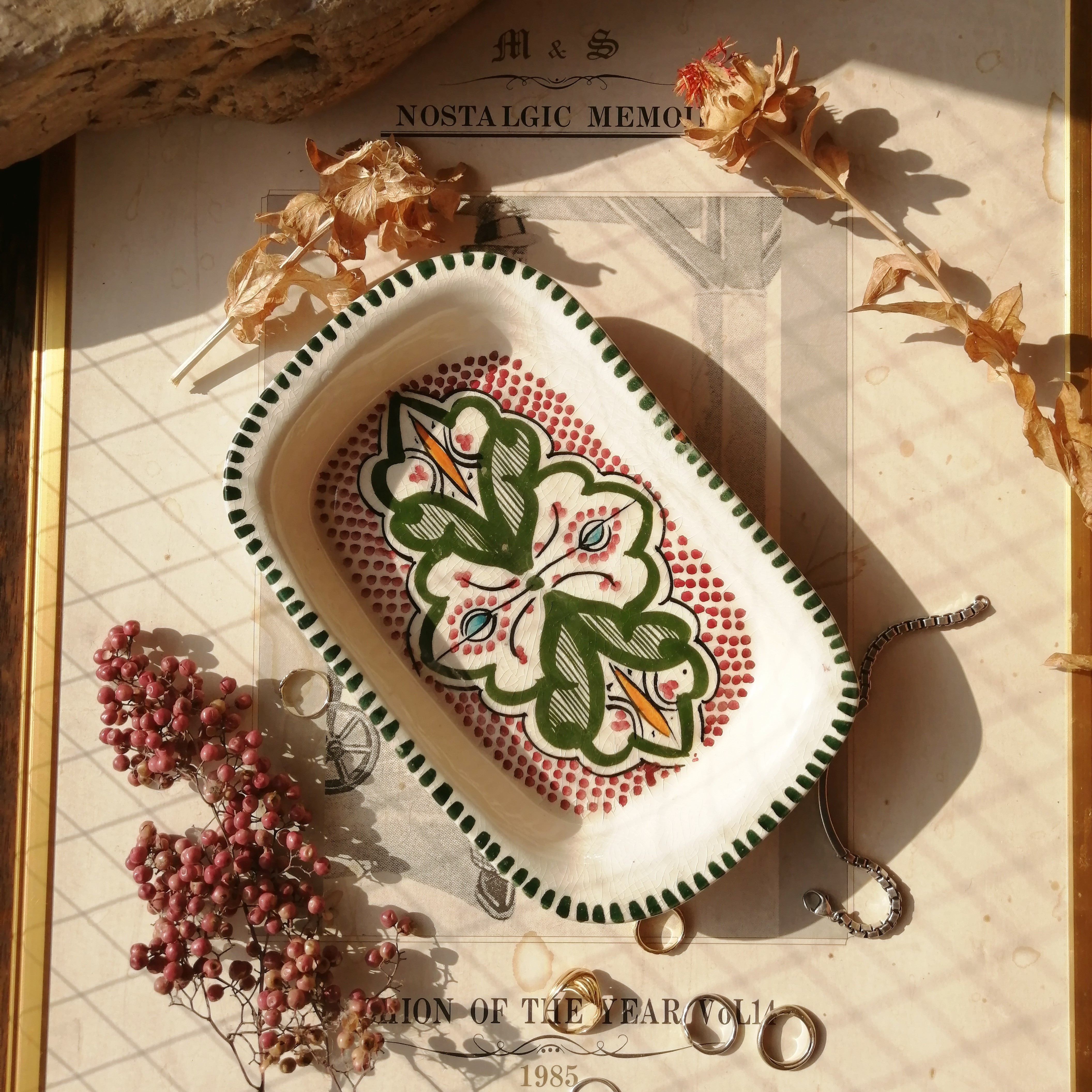 モロッコ職人による手描き陶器皿＜MADE IN MOROCCO＞画像