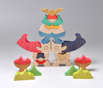 かぶと童子とクマと金太　小黒三郎・組み木の五月人形の画像