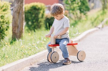 nic社　四輪車 ランナー 正規輸入品の画像