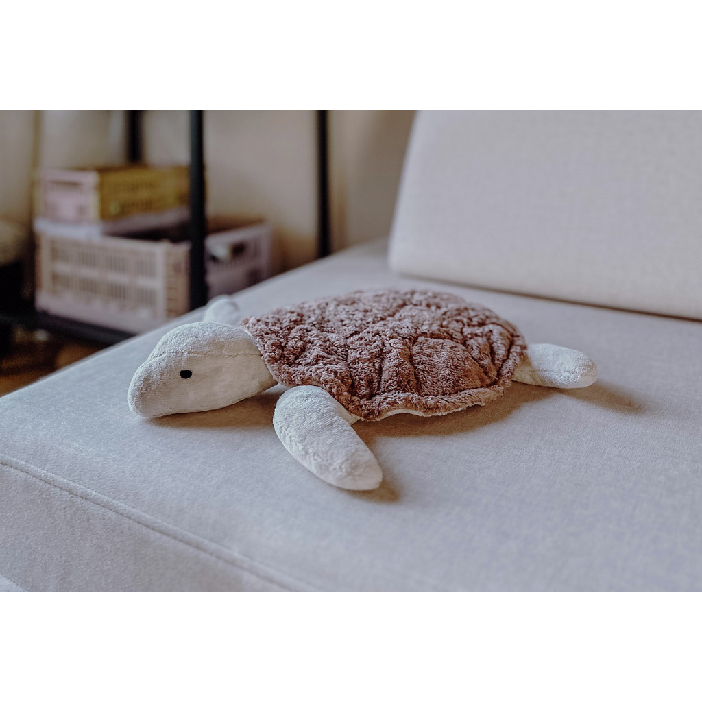 SENGER社　カドリーアニマルタートル / ローズウッド (S) 　Cuddly Animal Turtle small | rosewoodの画像