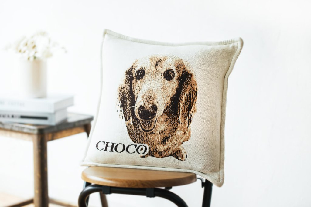 編み込みクッション ホワイト 40cmの画像