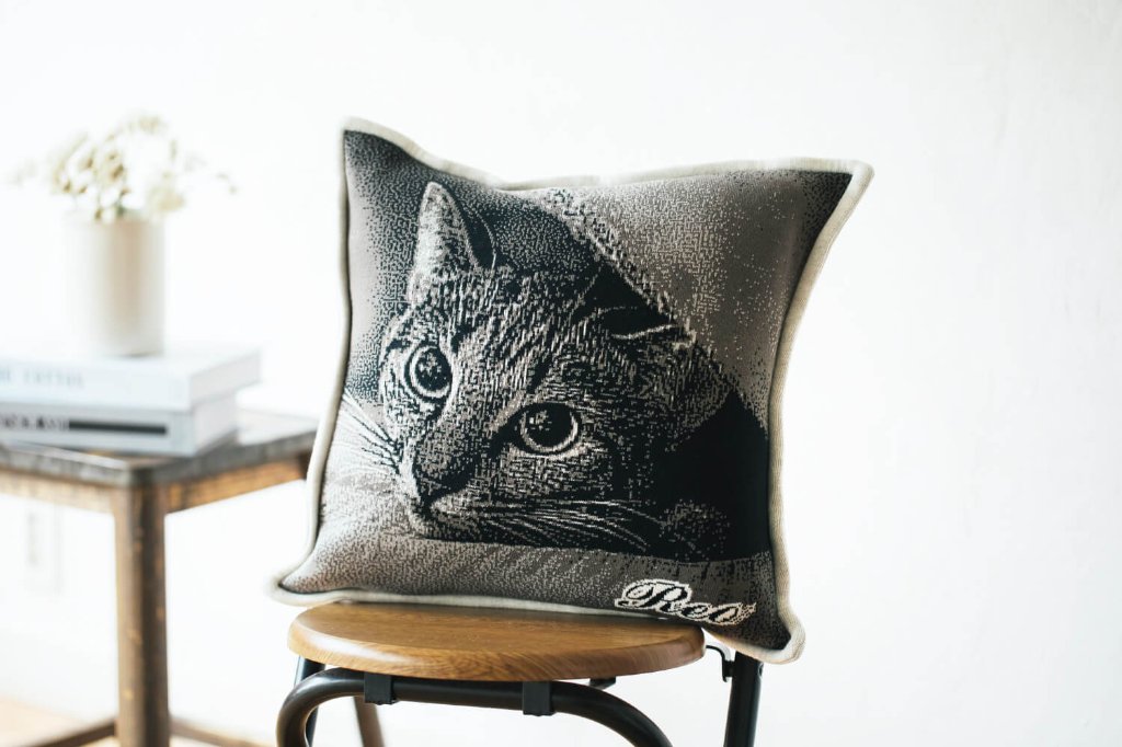 編み込み両面デザインクッション 40cmの画像