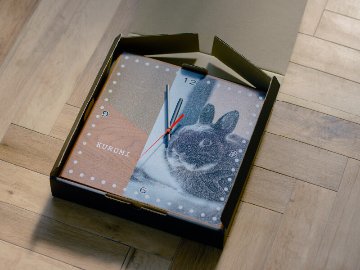 ペットの写真でオーダーメイドできるうちの子オリジナル時計　ドットスクエア画像