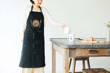 エプロン カトラリーデザインの画像