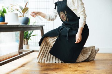 エプロン カトラリーデザインの画像