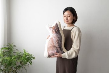 メモリアル毛並みクッション 50cmの画像