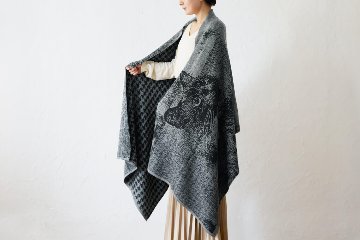 編み込みストール グレーの画像