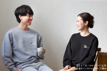 スウェット ワンポイントふちどりデザインの画像