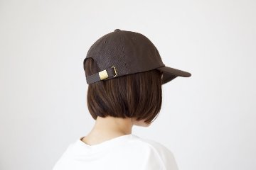 キャップ ふちどりデザインの画像