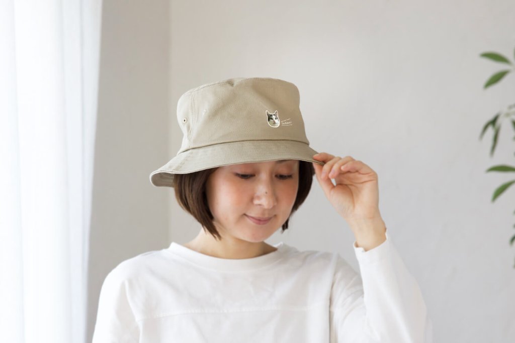 バケットハット ふちどりデザインの画像