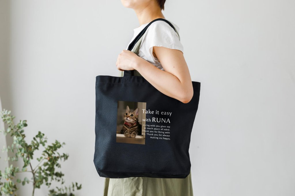 トートバッグ 雑誌風デザインの画像