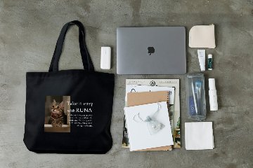 トートバッグ 雑誌風デザインの画像