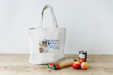 トートバッグ 雑誌風デザインの画像