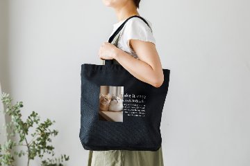 トートバッグ 雑誌風デザインの画像