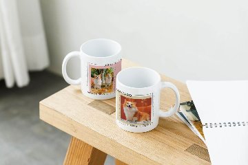 ペアマグカップ 雑誌風デザインの画像