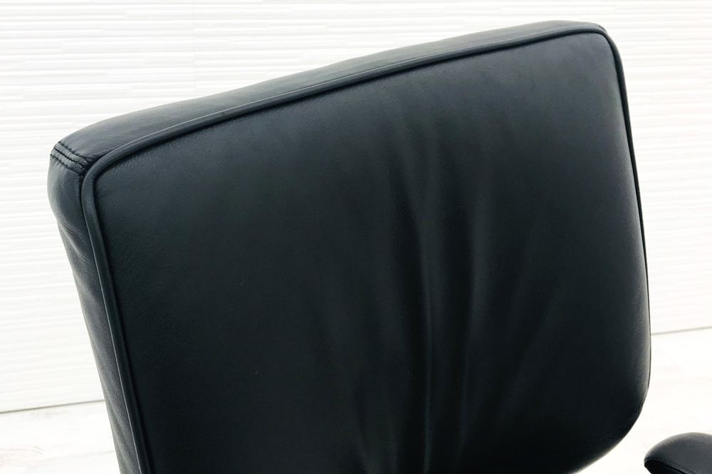 キールハワー エグゼクティブチェア TOM9862 役員椅子 革 KEILHAUER 中古チェア ブラック 中古オフィス家具画像