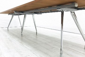 ハーマンミラー 大型会議机 中古テーブル W3600×D1200mm×H750mm 幅3600 ミーティングテーブル 会議机 中古オフィス家具画像
