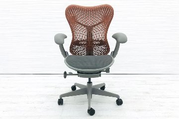 ミラチェア 中古 ハーマンミラー Herman Miller テラコッタ Mirra Chair メッシュ 中古オフィス家具画像