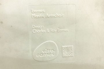 ヴィトラ イームズチェア ハーマンミラー Vitra 中古 イームズ HermanMiller Eames Plastic ArmChair ホワイト画像