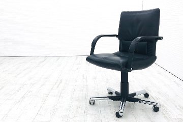 ヴィトラ フィグラチェア Vitra フィグラ 中古 figura chair デザイナーズチェア ローバック 革 ブラック 肘難あり画像