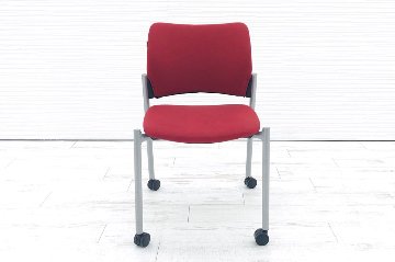 オカムラ ミーティングチェア 8147シリーズ 中古チェア 会議椅子 ミーティングチェア レッド 中古オフィス家具 画像