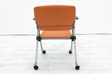 オカムラ リータチェア 【4脚セット】 LITA ミーティングチェア スタッキングチェア 会議椅子 パイプ椅子 H162BS FX27 オレンジ画像