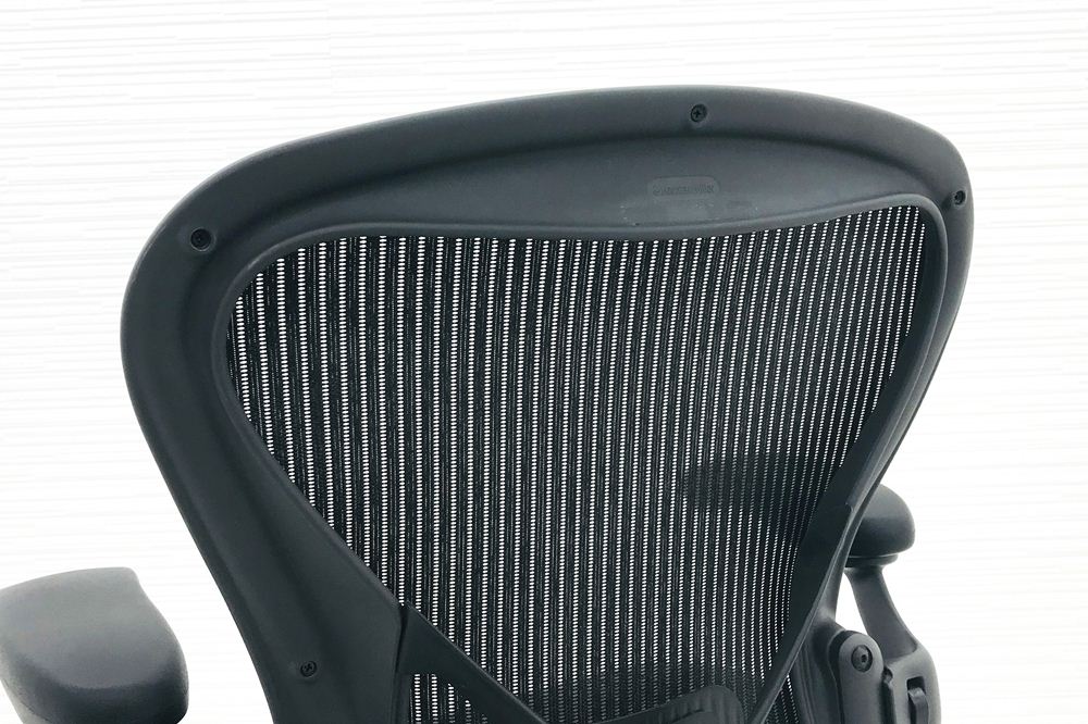 ハーマンミラー アーロンチェア 2016年製 Bサイズ フル装備 ポスチャーフィット メッシュ Herman Miller 中古オフィス家具 肘レバータイプ画像
