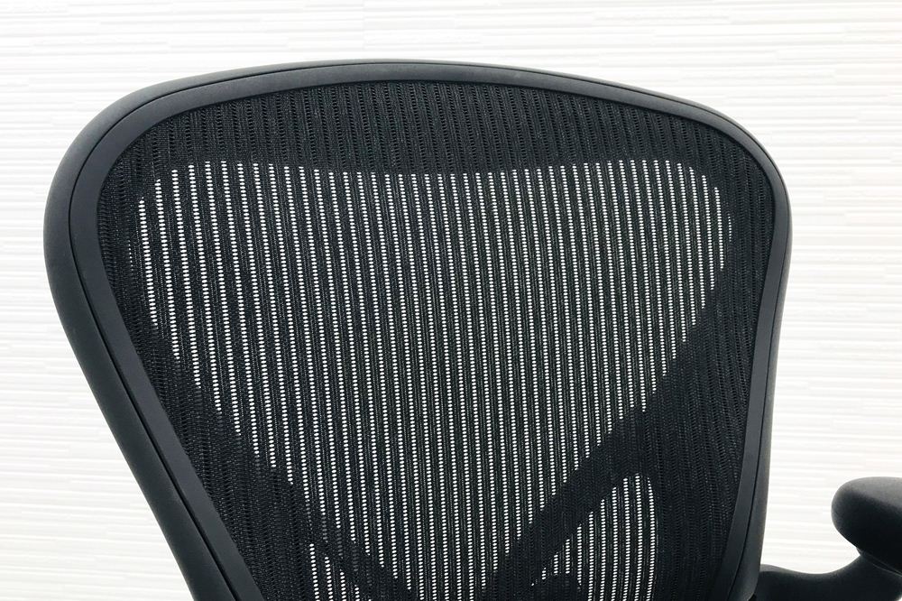 ハーマンミラー アーロンチェア 2013年製 Bサイズ フル装備 ポスチャーフィット メッシュ Herman Miller 中古オフィス家具 肘レバータイプ画像